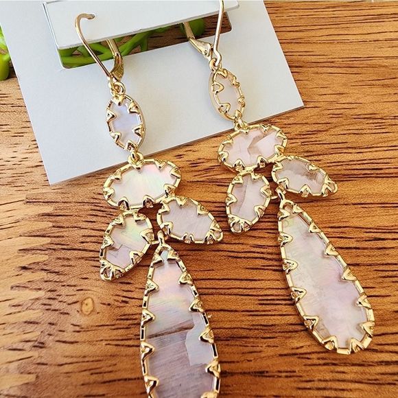 LONNA & LILLY Gold-Tone Flat Stone Statement Earrings NWT - Picture 3 of 5